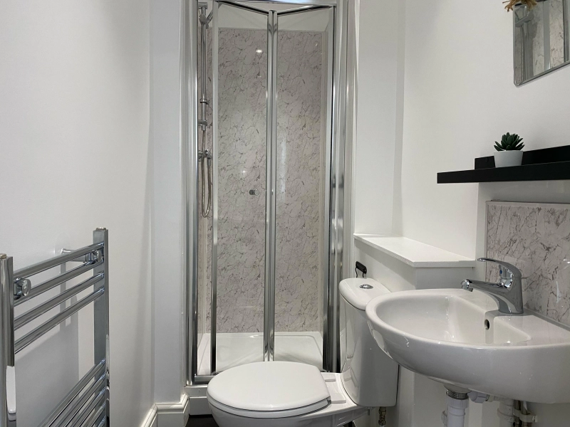 Ensuite - Bills Inclusive - Monson Street - 5 Bed - Thumbnail 13